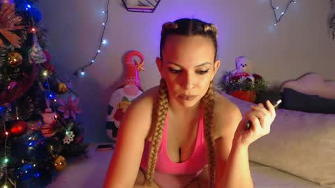 Klara online show from December 13, 2024, 1:26 am