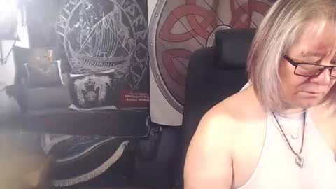 Michelle online show from November 16, 2025, 5:29 pm