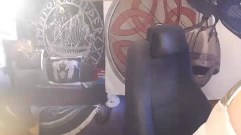 Michelle online show from April 11, 2026, 8:40 am