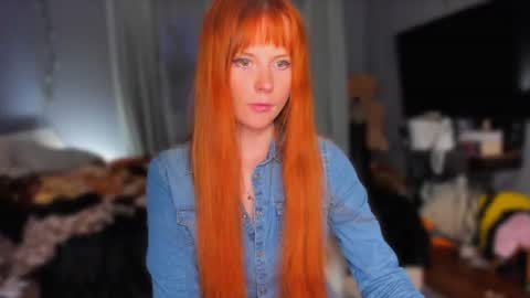 Klementinafanslyklementina6661 online show from July 4, 2026, 8:04 pm