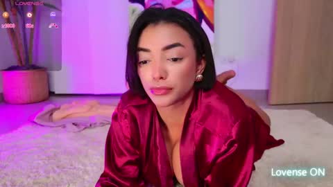 Snapshot of kleogold_1 chatting on September 30, 2025, 1:21 am Christina online show from September 30, 2025, 1:21 am