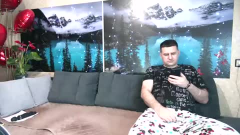 Kleosnow online show from March 10, 2025, 8:48 am