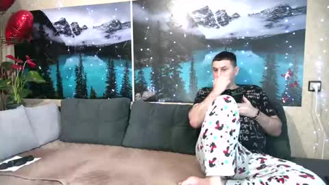 Kleosnow online show from March 11, 2025, 8:41 am