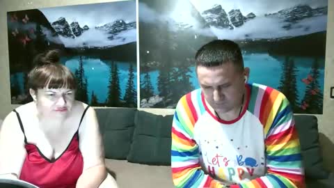 Kleosnow online show from September 28, 2025, 8:03 pm