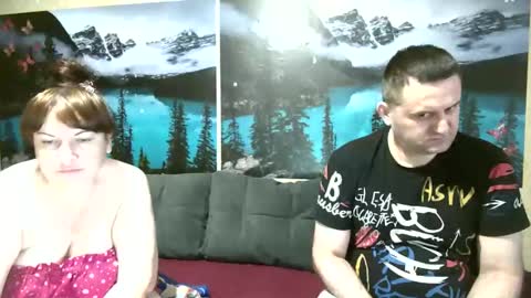 Kleosnow online show from November 3, 2025, 9:32 am