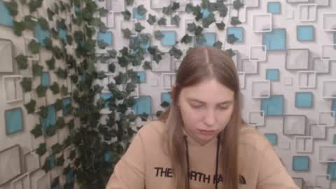 Snapshot of klerkarina chatting on February 8, 2025, 8:52 am klerkarina online show from February 8, 2025, 8:52 am