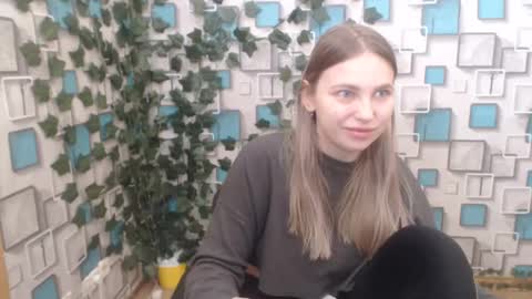 Snapshot of klerkarina chatting on February 9, 2025, 5:40 am klerkarina online show from February 9, 2025, 5:40 am