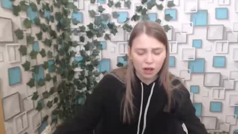 Snapshot of klerkarina chatting on February 22, 2025, 9:01 am klerkarina online show from February 22, 2025, 9:01 am