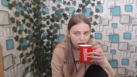Snapshot of klerkarina chatting on February 24, 2025, 5:54 am klerkarina online show from February 24, 2025, 5:54 am