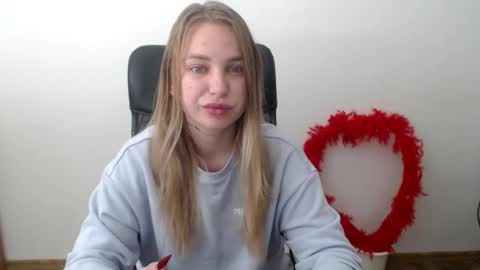 Snapshot of klerkarina chatting on October 19, 2025, 4:46 am klerkarina online show from October 19, 2025, 4:46 am