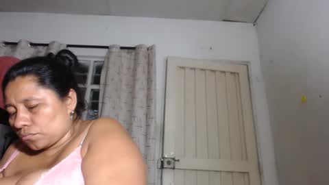 Kloe online show from November 16, 2025, 7:25 am