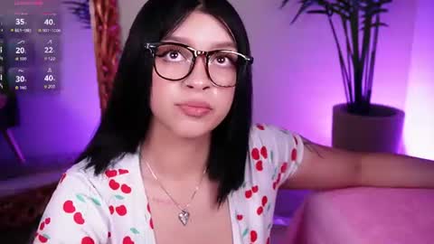 Kloe online show from July 2, 2026, 3:23 am