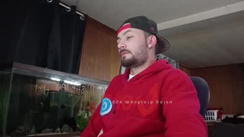 LOUiViLAN online show from October 22, 2025, 7:41 am