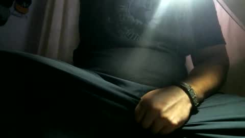 knickfranco online show from April 8, 2026, 7:41 am