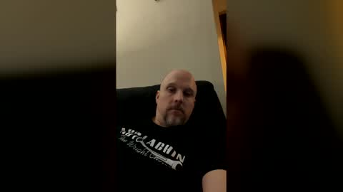 knotdaddy1983 online show from April 3, 2026, 1:53 pm