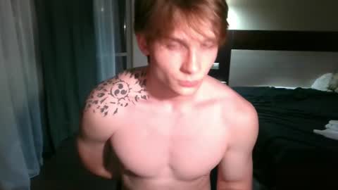 Snapshot of knotsiemens chatting on July 26, 2026, 6:04 pm Adam online show from July 26, 2026, 6:04 pm