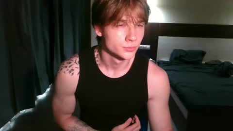 Snapshot of knotsiemens chatting on August 3, 2026, 3:27 pm Adam online show from August 3, 2026, 3:27 pm