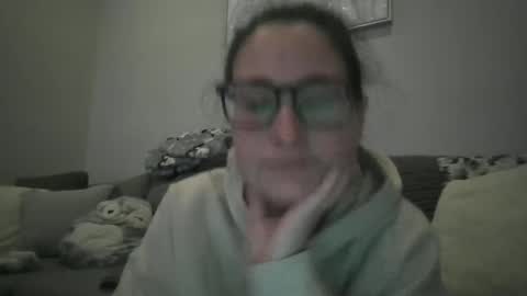 Snapshot of ko_rides chatting on March 4, 2026, 3:12 am ko_rides online show from March 4, 2026, 3:12 am