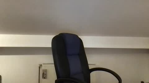 hugo online show from January 21, 2025, 7:06 pm