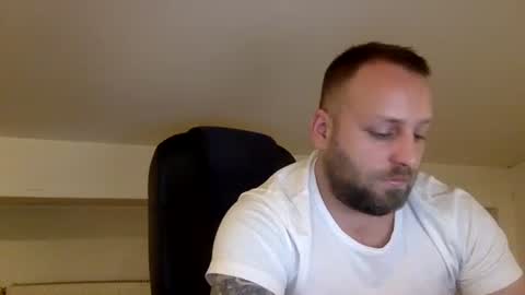 hugo online show from December 5, 2025, 1:36 am