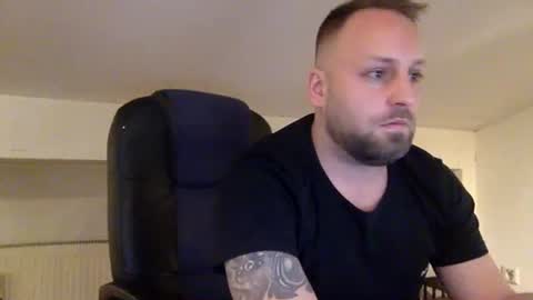 Snapshot of kobasic chatting on February 1, 2026, 1:53 pm hugo online show from February 1, 2026, 1:53 pm