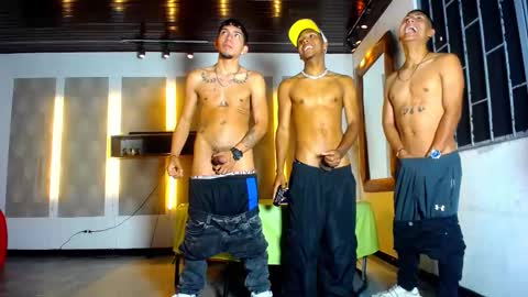 Snapshot of kobayaske chatting on February 23, 2026, 2:47 pm kobayaske online show from February 23, 2026, 2:47 pm