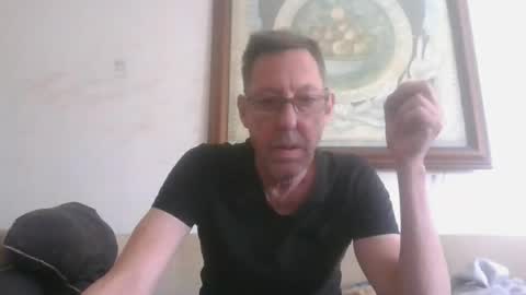 Snapshot of kobolt67 chatting on April 15, 2026, 10:11 am kobolt67 online show from April 15, 2026, 10:11 am
