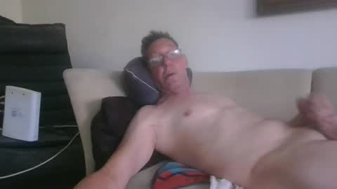 Snapshot of kobolt67 chatting on April 23, 2026, 6:25 am kobolt67 online show from April 23, 2026, 6:25 am