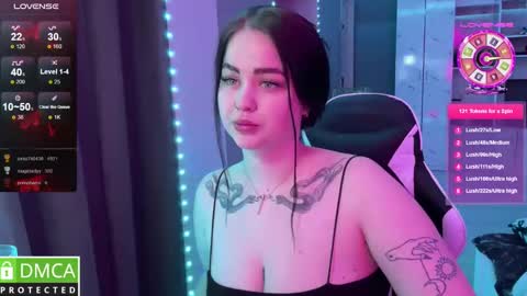 Mia online show from February 5, 2025, 8:57 pm