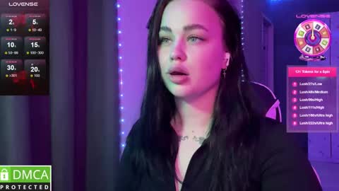 Mia online show from February 22, 2025, 11:24 pm