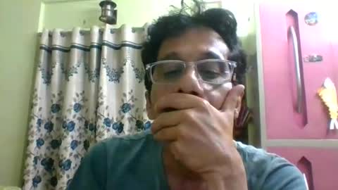Snapshot of kolflow77 chatting on June 27, 2026, 12:33 pm kolflow77 online show from June 27, 2026, 12:33 pm