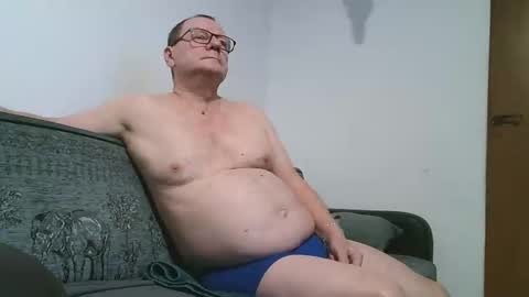 Snapshot of komputer123456789 chatting on January 13, 2026, 8:36 pm Bogdan online show from January 13, 2026, 8:36 pm