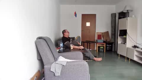 Snapshot of komputer123456789 chatting on January 14, 2026, 9:59 am Bogdan online show from January 14, 2026, 9:59 am