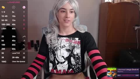  Riley  online show from April 9, 2026, 8:03 pm