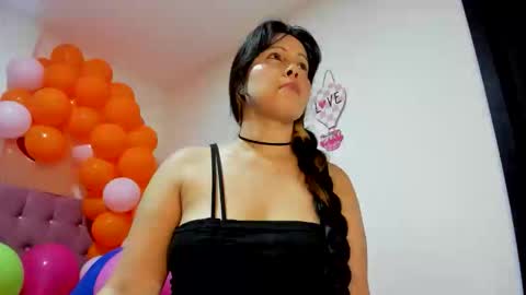konie Diaz online show from May 16, 2026, 2:19 am