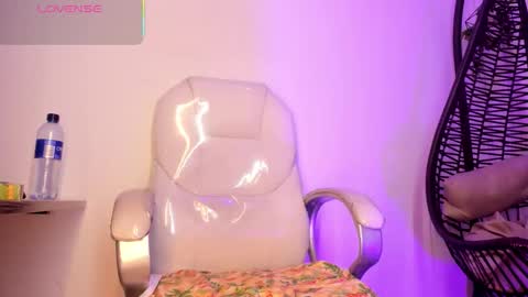 Eli Macrotel online show from October 4, 2025, 8:07 pm