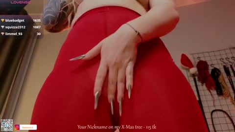 Snapshot of koracrosbie chatting on December 20, 2024, 4:36 pm Kora TG channel online show from December 20, 2024, 4:36 pm