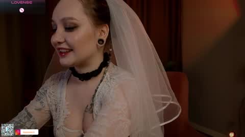 Snapshot of koracrosbie chatting on January 4, 2025, 1:31 pm Kora TG channel online show from January 4, 2025, 1:31 pm