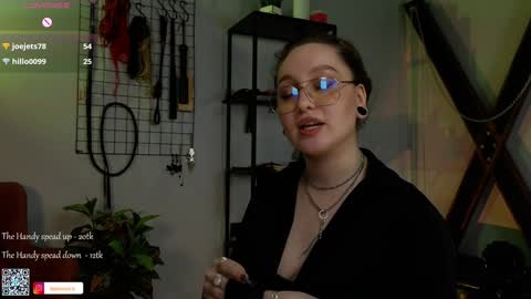 Snapshot of koracrosbie chatting on January 18, 2025, 5:04 pm Kora TG channel online show from January 18, 2025, 5:04 pm