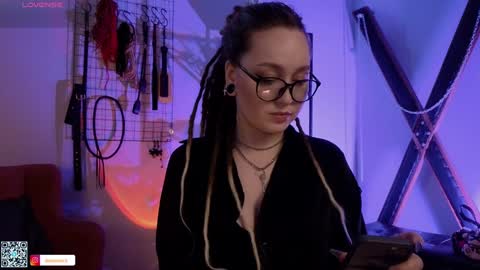 Snapshot of koracrosbie chatting on February 3, 2025, 1:19 pm Kora TG channel online show from February 3, 2025, 1:19 pm