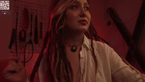 Snapshot of koracrosbie chatting on October 18, 2025, 1:34 pm Kora TG channel online show from October 18, 2025, 1:34 pm