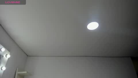 Snapshot of koralcruz chatting on January 12, 2026, 4:12 pm Koral Cuz online show from January 12, 2026, 4:12 pm