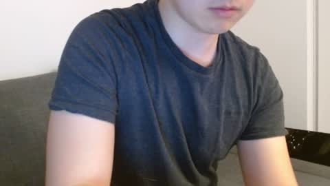 Korean online show from December 9, 2024, 2:24 am