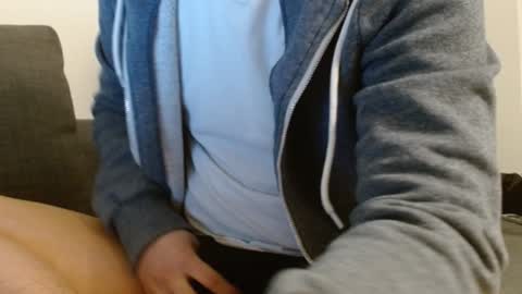 Korean online show from January 21, 2025, 1:39 am