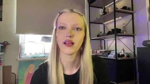 Snapshot of kortneyhiedeman chatting on July 6, 2026, 6:32 pm Ariela online show from July 6, 2026, 6:32 pm