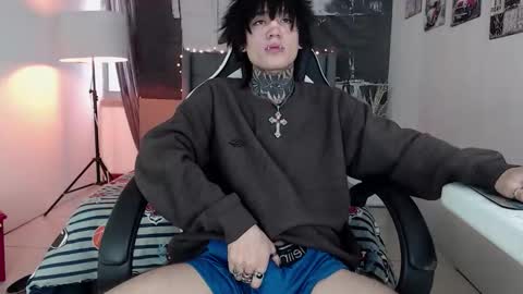 Snapshot of koryu_skull chatting on December 22, 2025, 8:28 pm KORYU online show from December 22, 2025, 8:28 pm