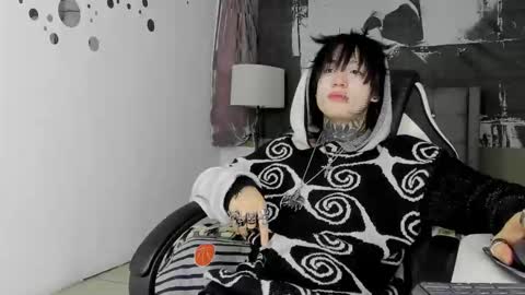 Snapshot of koryu_skull chatting on March 13, 2026, 11:00 pm KORYU online show from March 13, 2026, 11:00 pm