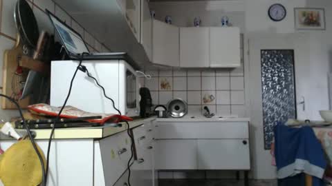 Snapshot of kosak99 chatting on February 7, 2026, 11:36 am kosak99 online show from February 7, 2026, 11:36 am