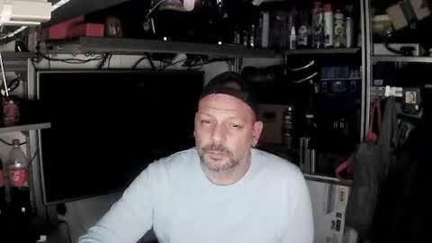 Kosta online show from January 8, 2025, 6:20 pm