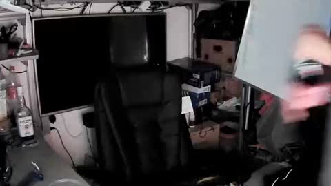 Kosta online show from September 16, 2025, 5:14 pm